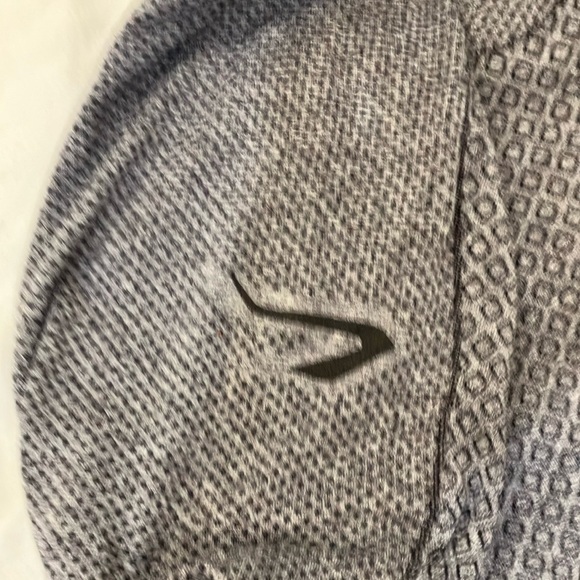 Kalenji size small women’s gray ventilated running top Long Sleeve shirt - Picture 10 of 16